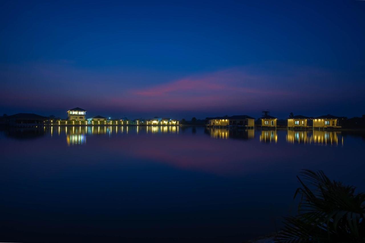 Lumbini Palace Resort Экстерьер фото