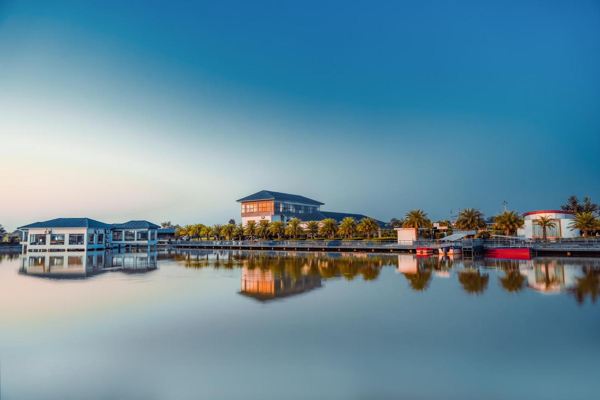 Lumbini Palace Resort Экстерьер фото